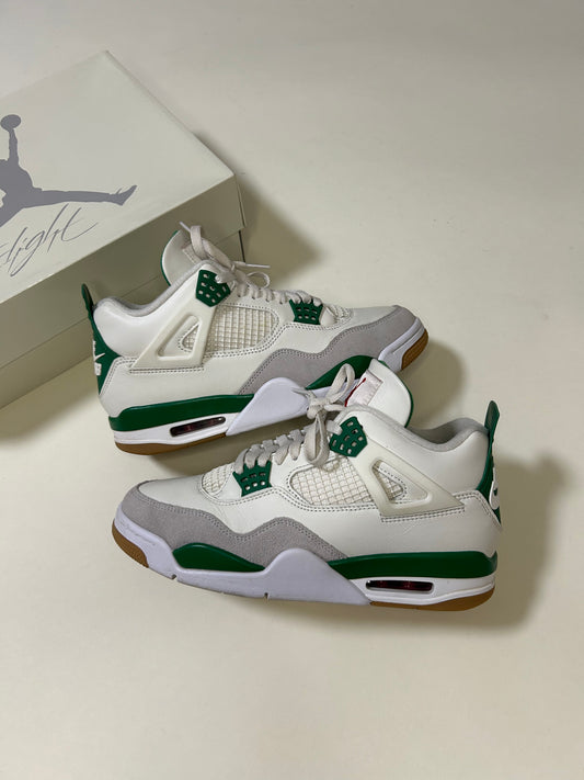 Air jordan 4 SB Pine green - EU42,5