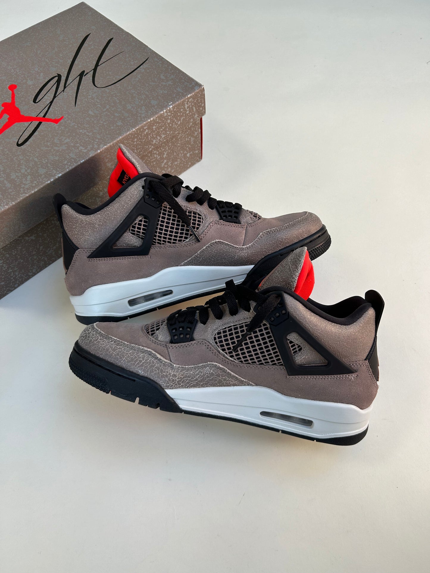 Air jordan 4 taupe haze - EU44