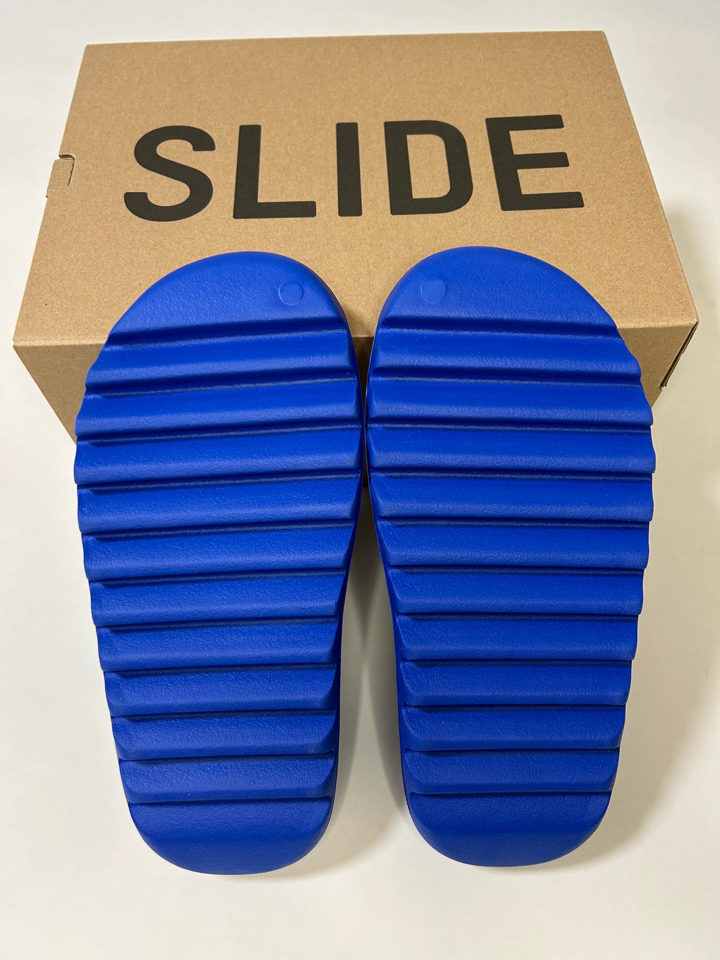 Adidas yeezy slide azure - EU46